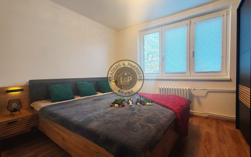 Kompletne zrekonštruovaný 3-izbový byt s balkónom v TOP lokalite Trenčín – Sihoť