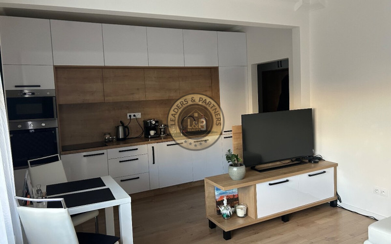 Moderný 1,5 izbový byt na prenájom, OC RETRO