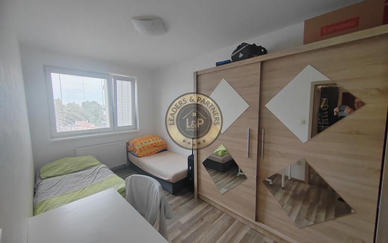 Pekný 3 izbový byt na prenájom, BA-Ružinov-Banšelova ul.,