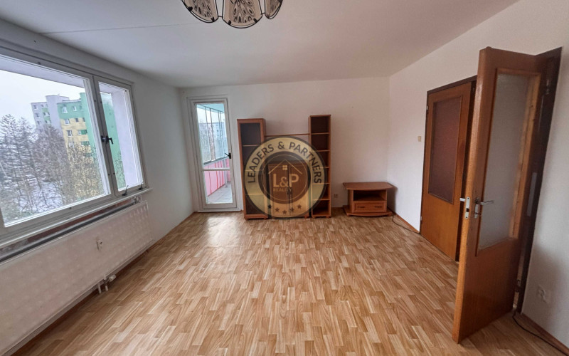 3 izbový byt typu BAURING.