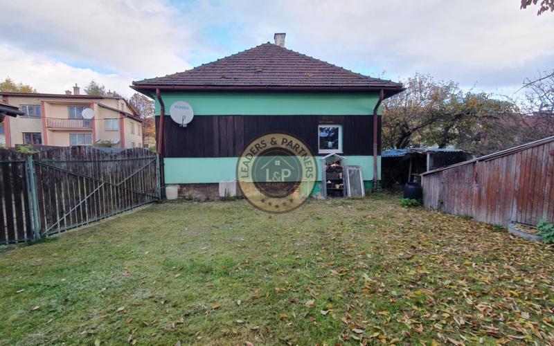 PREDAJ: rodinný dom s garážou Poprad Veľká s pozemkom 815 m2