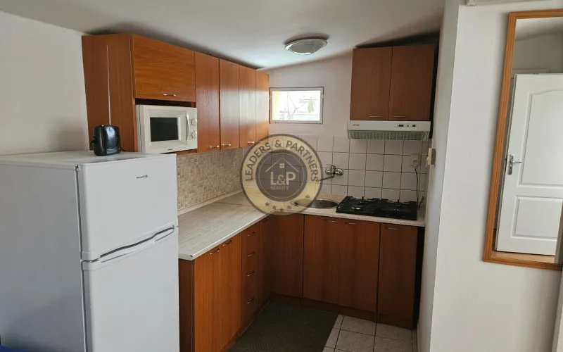 L&P | Prenajmem útulný domček so záhradným sedením