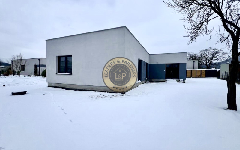 ZNÍŽENÁ CENA - Na predaj - Štýlová novostavba