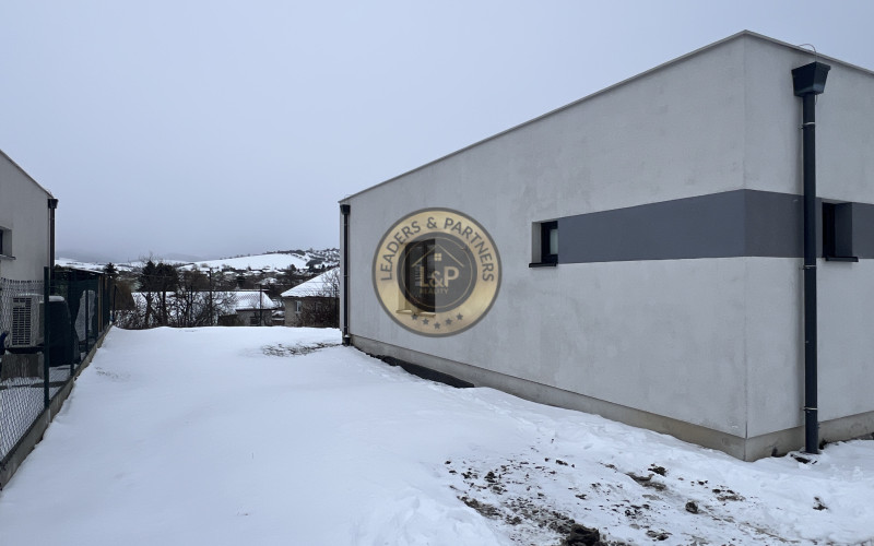 ZNÍŽENÁ CENA - Na predaj - Štýlová novostavba