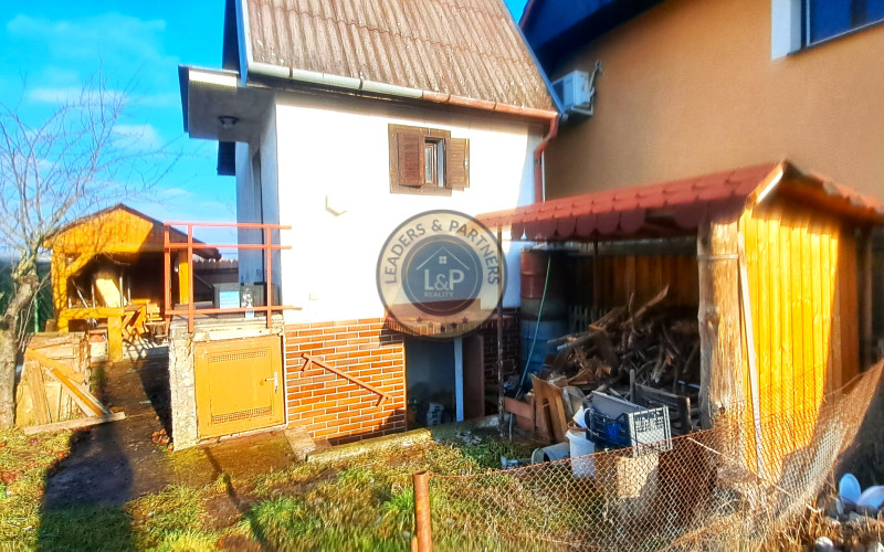 Na predaj chatka v rekreačnej oblasti Adamov okr. Skalica