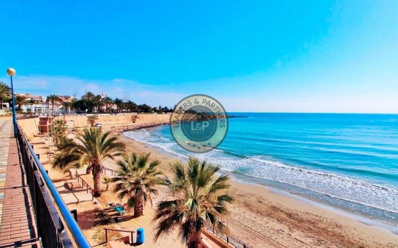 Apartmán 3+1 Torrevieja-Punta Prima, Španielsko