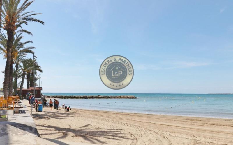 Apartmán 3+1 Torrevieja-Los Locos, Španielsko