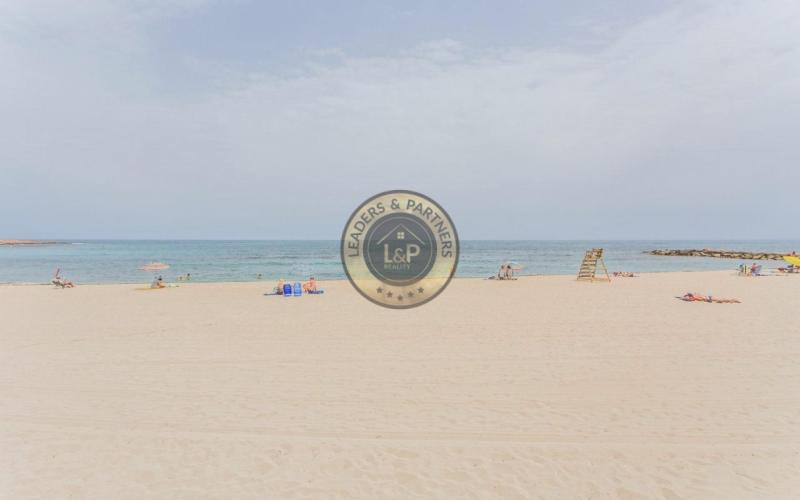 Apartmán 3+1 Torrevieja-Los Locos, Španielsko