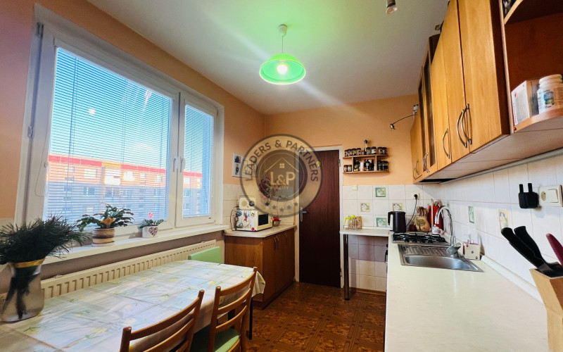 NA PREDAJ - 3 izbový byt s loggiou - Prešov, Sekčov