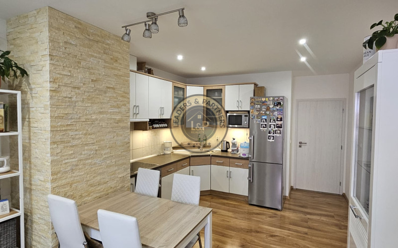 Na predaj 3-izbový zariadený byt vo Vlčkovciach