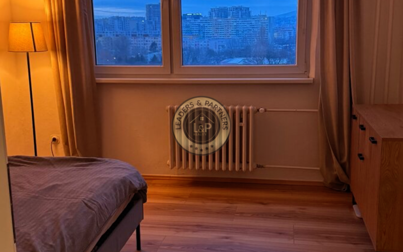 L&P | Prenájom 3-izbového bytu s panoramatickým výhľadom