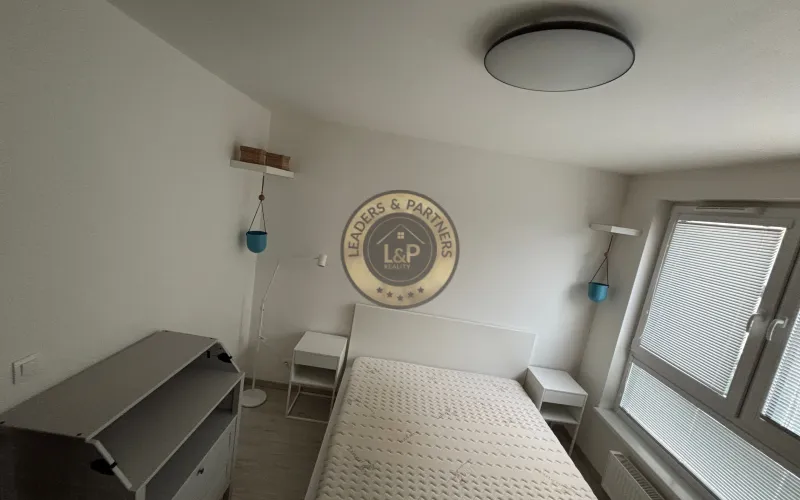 L&P | Prenájom 2-izbového bytu s parkovaním