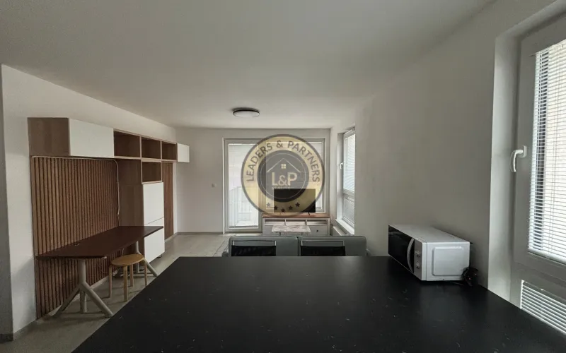 L&P | Prenájom 2-izbového bytu s parkovaním