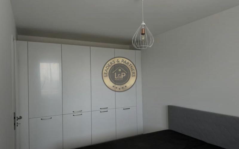 Na prenájom 2-izbový byt v Arborii s parkovaním v garáži