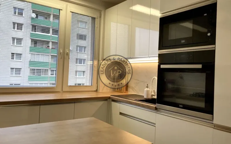 Na predaj 3iz. byt s loggiou v Trnave na Zelenečskej ulici