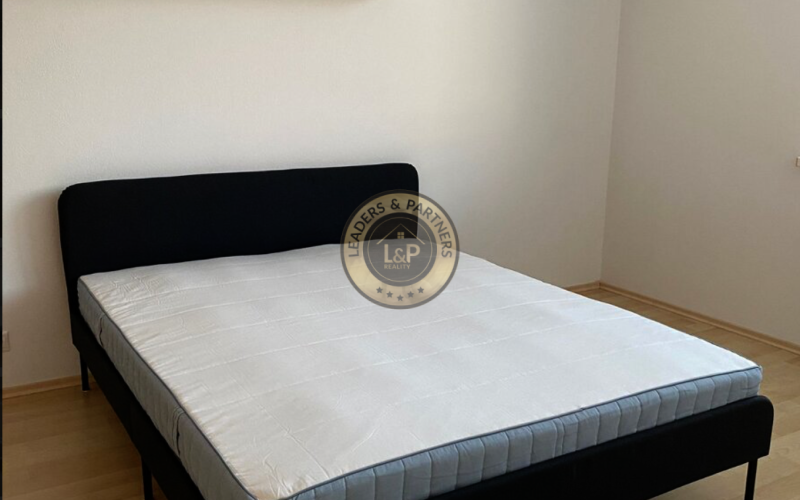 L&P | Prenájom priestranného 2-izbového bytu s lodžiou