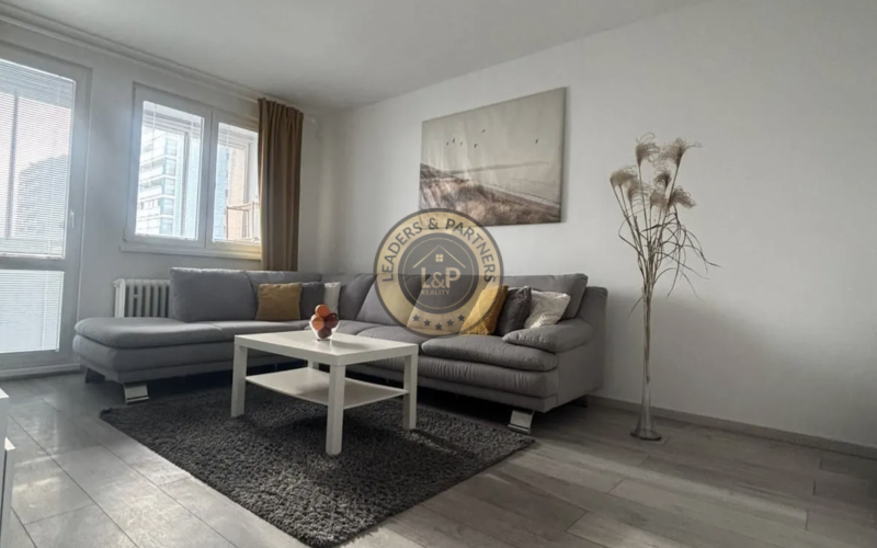 Kompletne zrekonštruovaný 3-izb. byt na predaj, BILIKOVA, BA IV