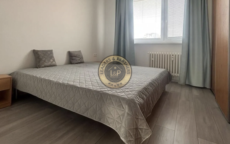 Kompletne zrekonštruovaný 3-izb. byt na predaj, BILIKOVA, BA IV