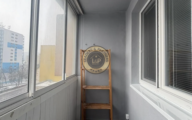 Kompletne zrekonštruovaný 3-izb. byt na predaj, BILIKOVA, BA IV