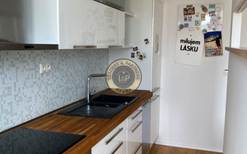 L&P | Prenájom útulného 1-izbového bytu s výhľadom