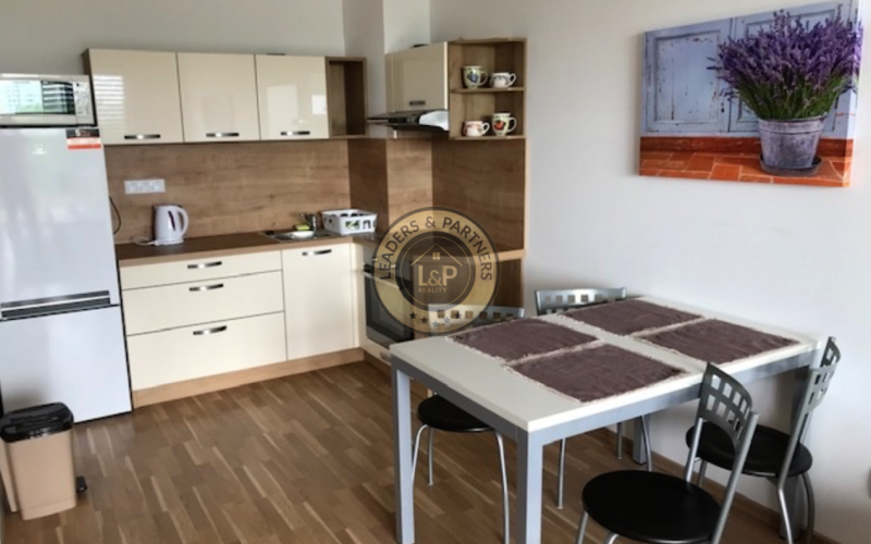 L&P | Prenájom 2-izbového bytu s  garážou - Petržalka