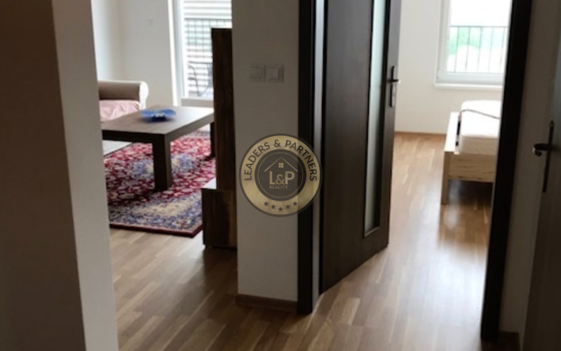 L&P | Prenájom 2-izbového bytu s  garážou - Petržalka