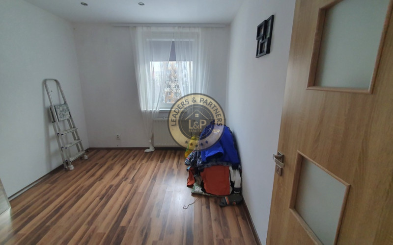 PREDAJ: 4 izb. byt 76 m2 + loggia kompletná rekonštrukcia