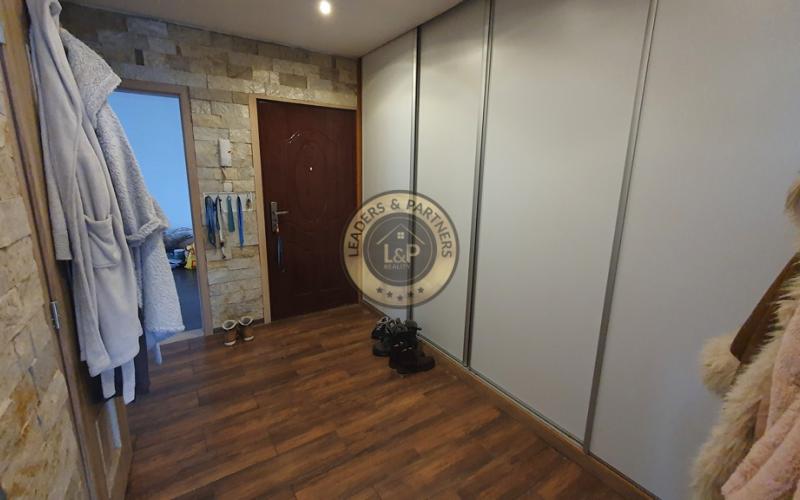 PREDAJ: 4 izb. byt 76 m2 + loggia kompletná rekonštrukcia