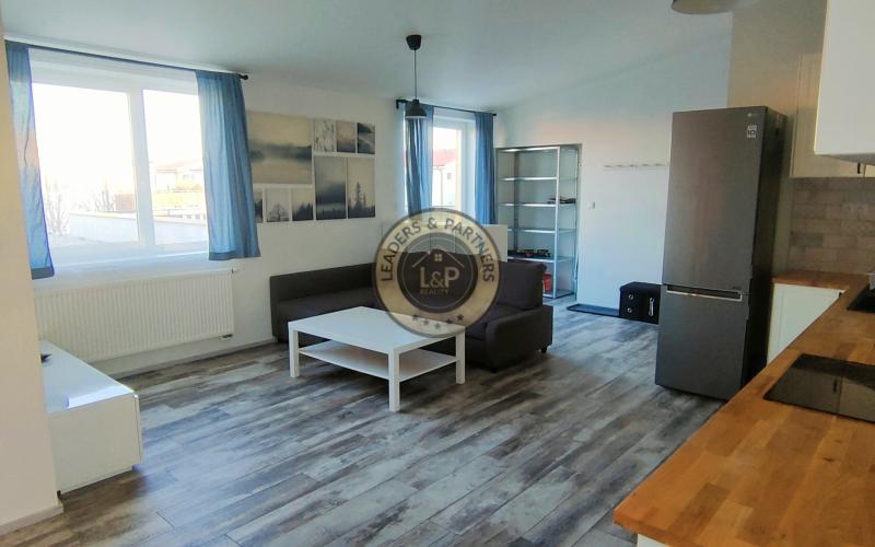 Na predaj 3iz. byt s terasou a garážou v obci Biely Kostol