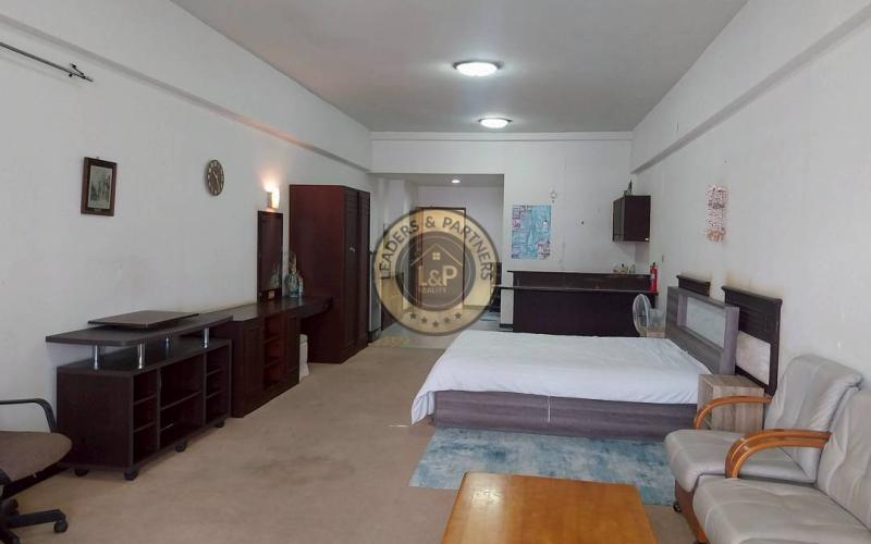 Thajsko-Pattaya-veľký apartmán-štúdio-Jomtien Complex Condo