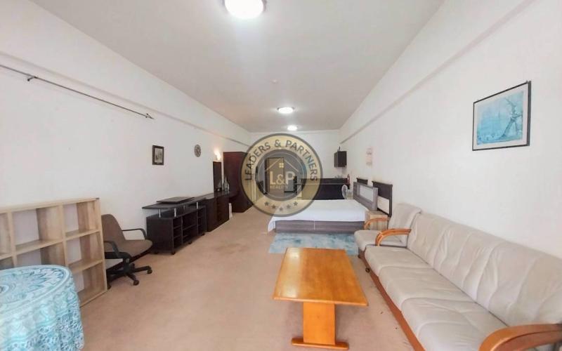 Thajsko-Pattaya-veľký apartmán-štúdio-Jomtien Complex Condo