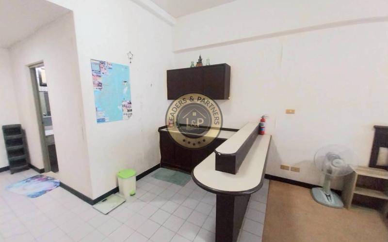 Thajsko-Pattaya-veľký apartmán-štúdio-Jomtien Complex Condo