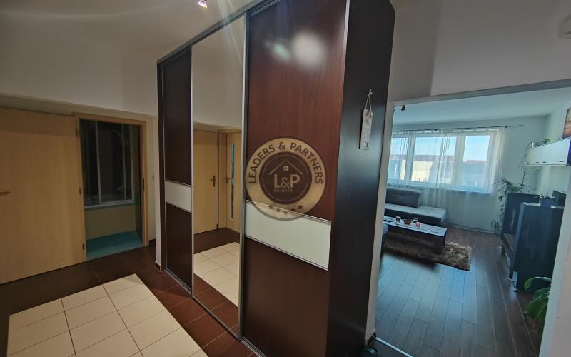 Pekný 4 izbový byt v Senci na predaj-širšie centrum