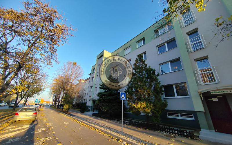 Pekný 4 izbový byt v Senci na predaj-širšie centrum