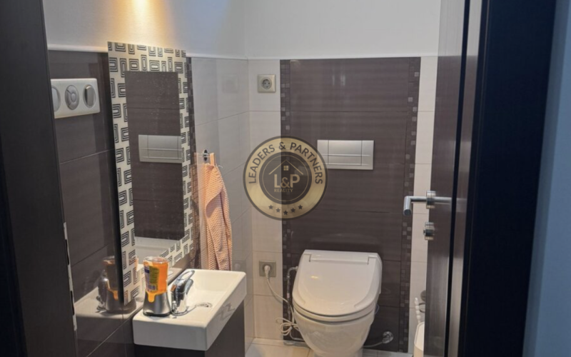 NA PREDAJ, 5-izb. rodinná vila iba 15 minút od centra BA