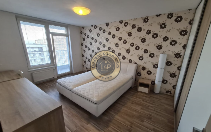 NA PREDAJ 4-izb. byt v novostavbe RETRO, BA II