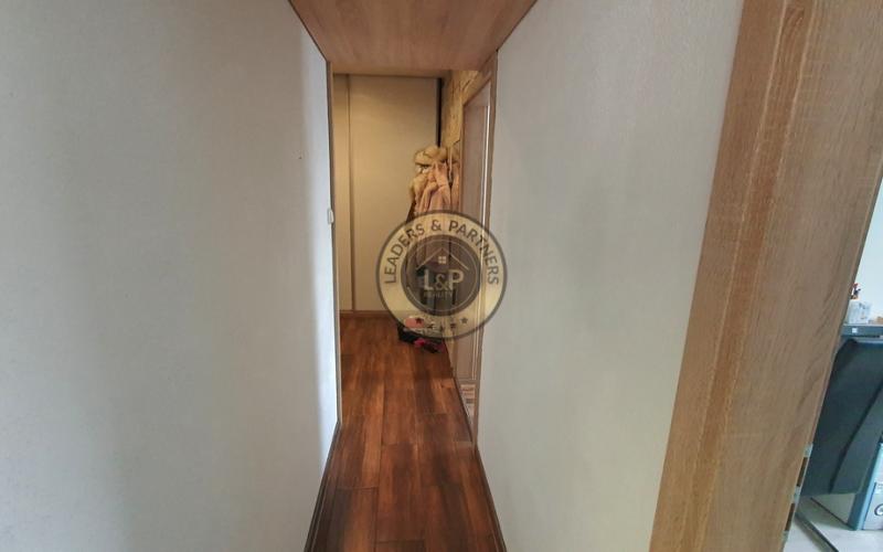 PREDAJ: 4 izb. byt 76 m2 + loggia kompletná rekonštrukcia