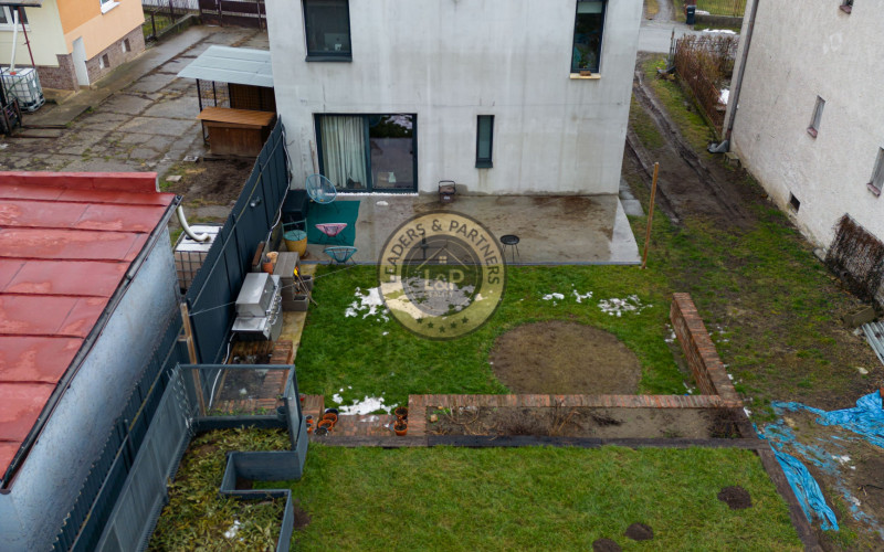 Dvojpodlažný RD-Poľov, kompletná rekonštrukcia, pozemok 586m2