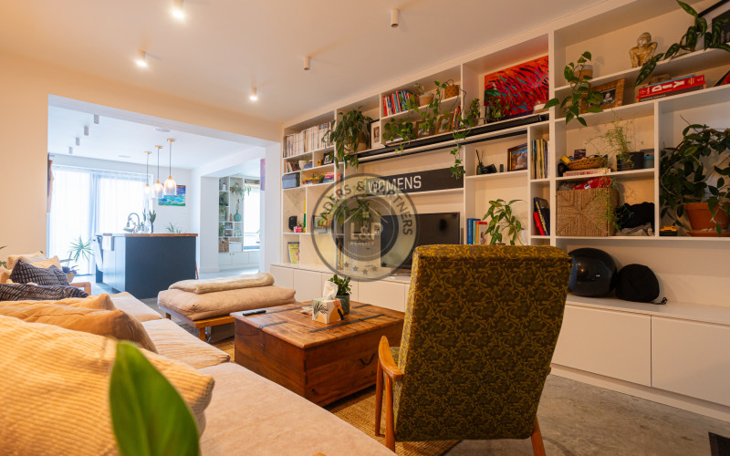 Dvojpodlažný RD-Poľov, kompletná rekonštrukcia, pozemok 586m2