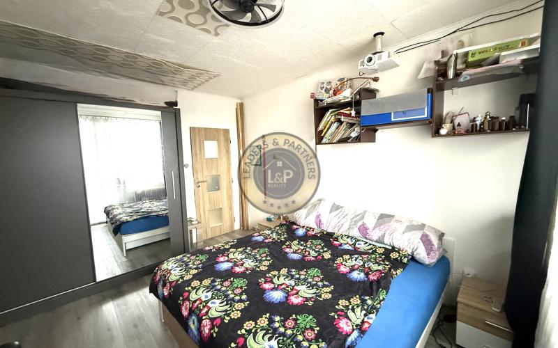 Na predaj 3iz. byt s 3 loggiami v Trnave  ( A. Kubinu)