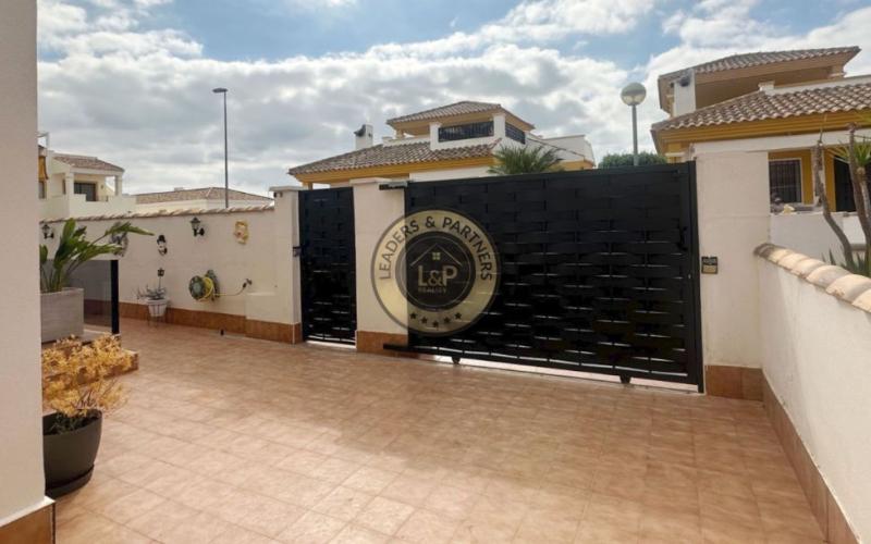 Dom 3+1 Orihuela Costa-Vistabella Golf, Španielsko