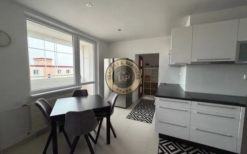 Na prenájom 3iz. byt po kompletnej rekonštrukcii v Senici