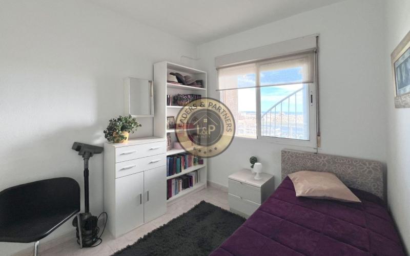 Dvojpodlažný apartmán 3+kk Torrevieja-Torreblanca, Španielsko