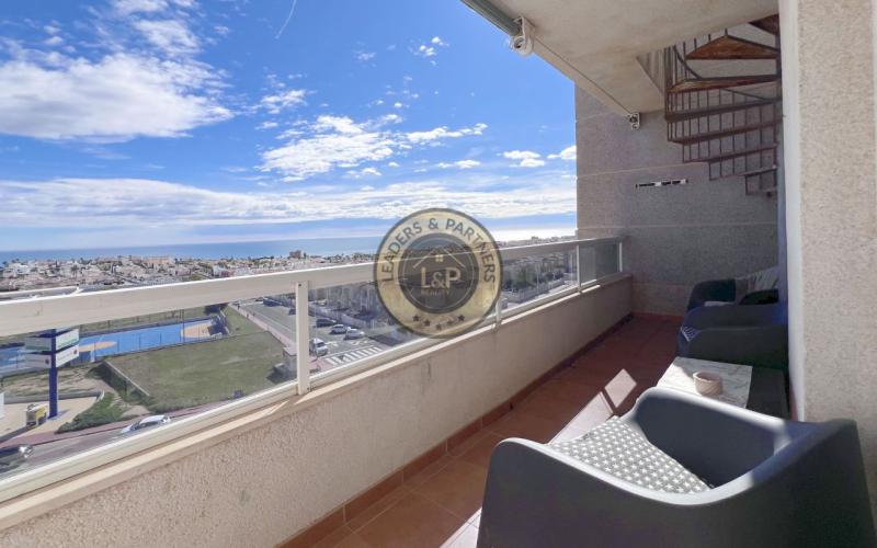 Dvojpodlažný apartmán 3+kk Torrevieja-Torreblanca, Španielsko