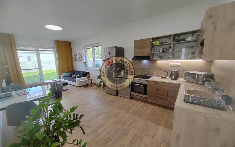 Pekný 4 izbový rodinný dom so záhradou na prenájom - Blahová