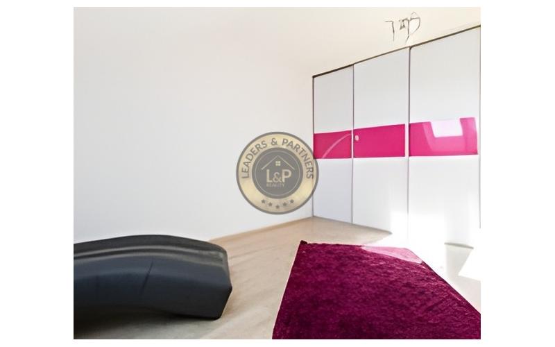 Na prenájom 5iz. rodinný dom  v Stupave