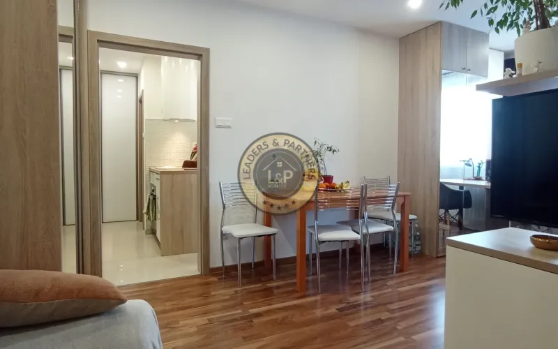 NA PREDAJ, 2-izb. byt po kompletnej rekonštrukcii, BA IV