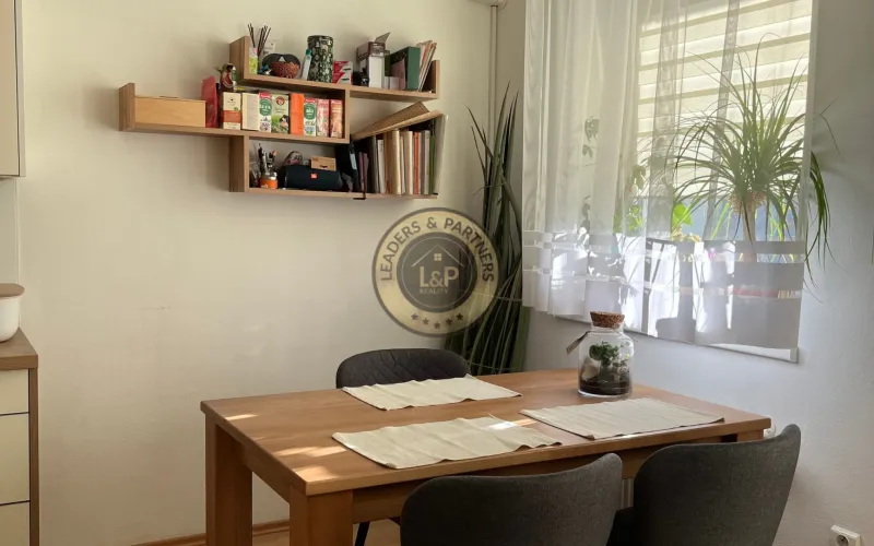 NA PRENÁJOM, klimatizovaný 2-izb. byt, BA V