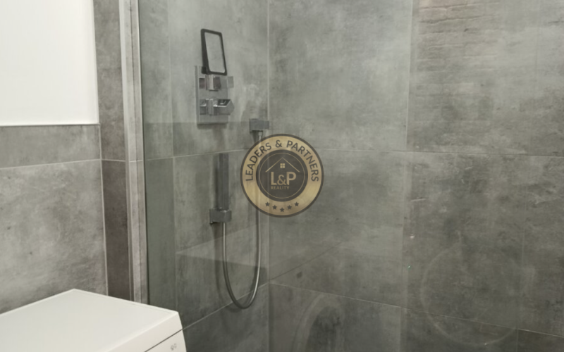 NA PREDAJ, zrekonštruovaný 2-izb. byt, BA IV