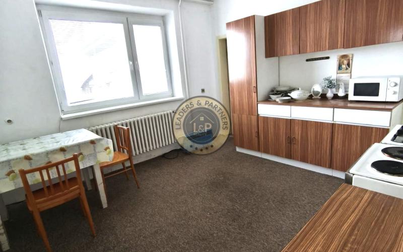 Na predaj rodinný dom v obci Šulekovo ( Hlohovec)